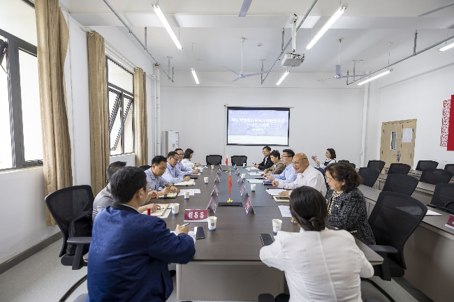 s_bd6b9d6312f9ed9c.png s_bd6b9d6312f9ed9c.png