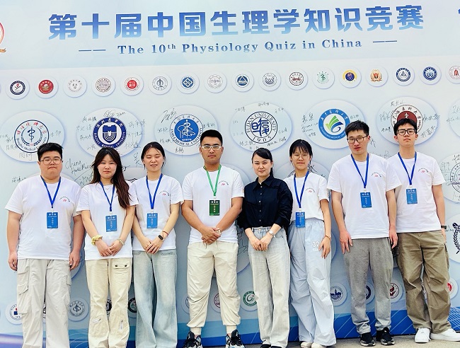 s_792c9c5d33165ac8.png s_792c9c5d33165ac8.png