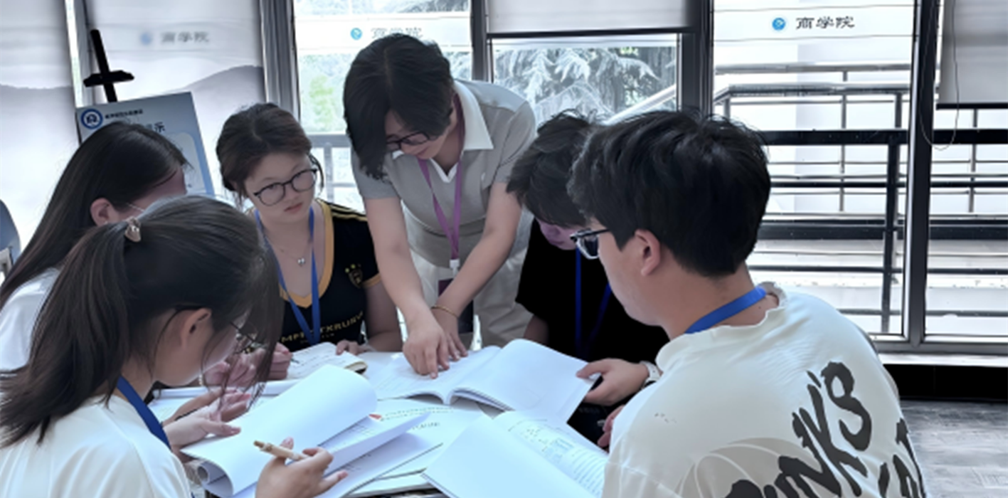 安徽新華學院學子榮獲2025年安徽省大學生物流設計大賽一等獎
